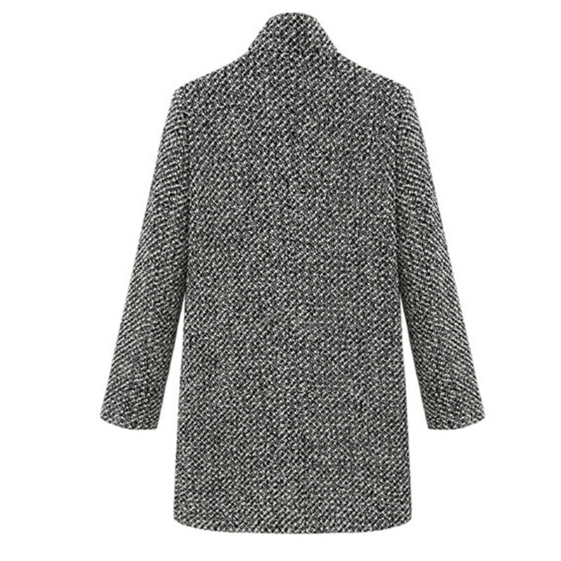 Manteau élégant doté d'une coupe longue flatteuse avec doublure chaude