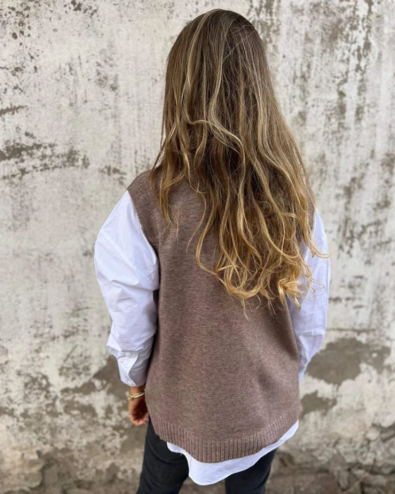 Gilet en maille ultra-confort col V & boutons