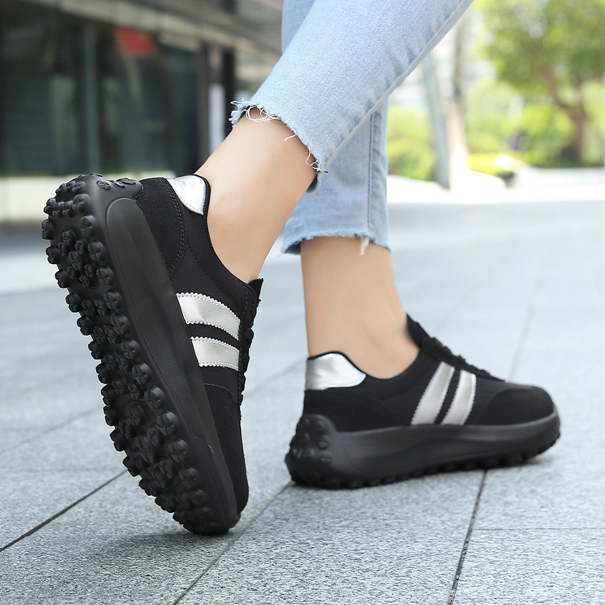 Serenace™ – Chaussures premium pour femme : confort urbain et élégance