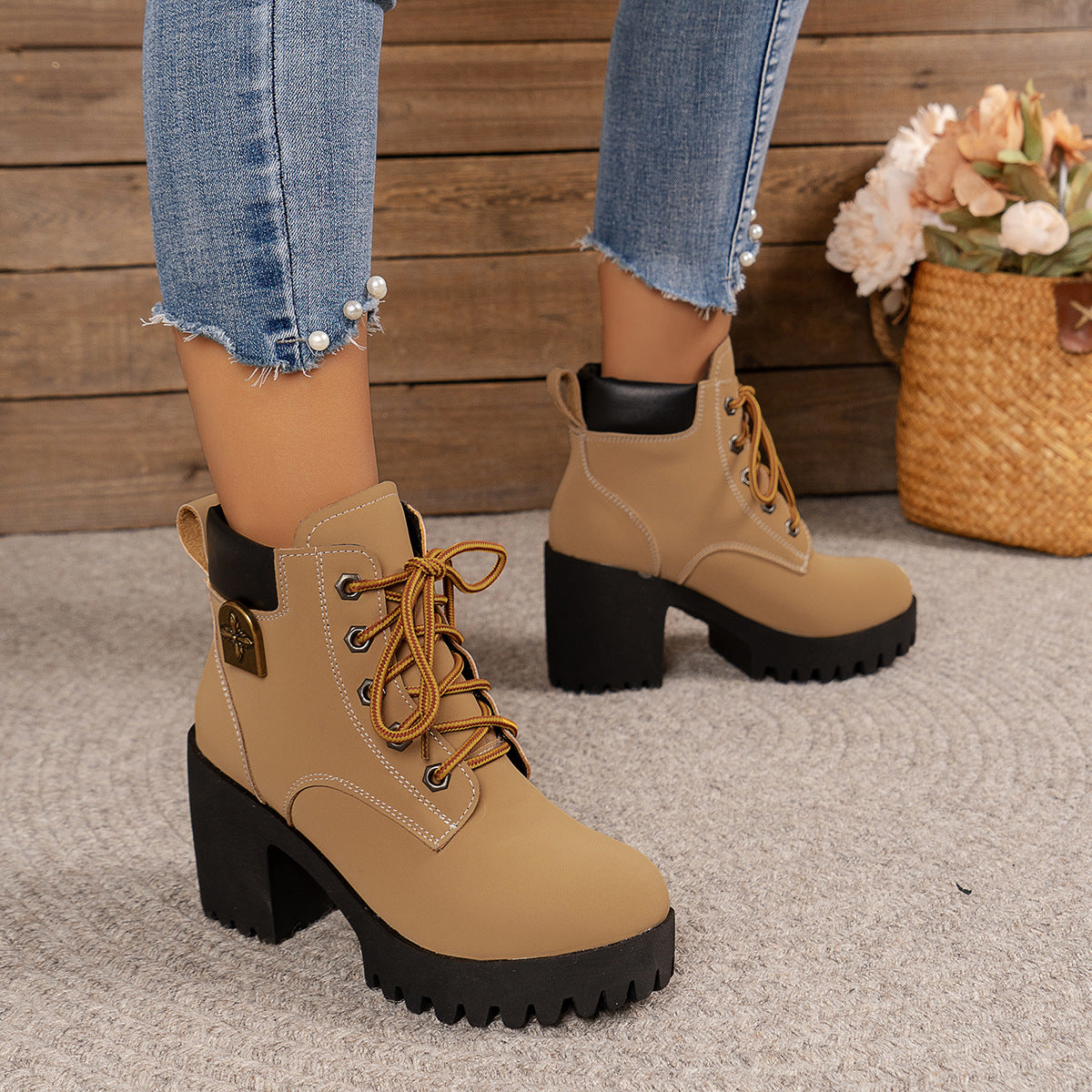 Veloria™ – Bottines à talon compensé rétro chic pour femme