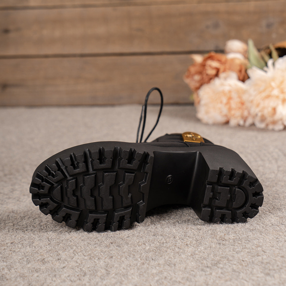 Veloria™ – Bottines à talon compensé rétro chic pour femme